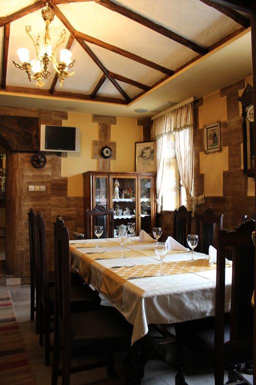 באניה לוקה Motel Alas מראה חיצוני תמונה