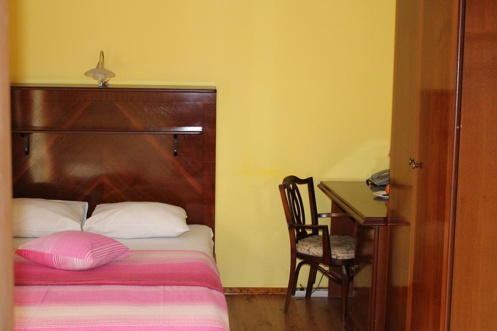 באניה לוקה Motel Alas חדר תמונה